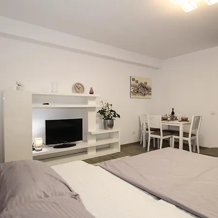 Apartment Agora *